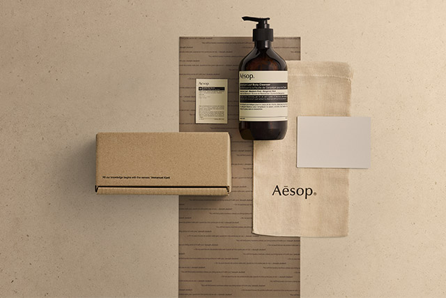 Aesop_Customer_Service_Gift_Wrapping_Asia_2_640x427px.jpg